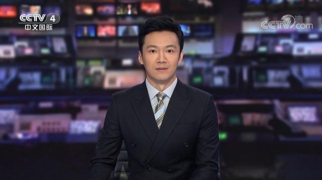 他是央视最帅主持人，30岁进央视，34岁上春晚，如今38岁感情成谜（最帅的央视主持人男的是谁）-第24张图片-九妖电影