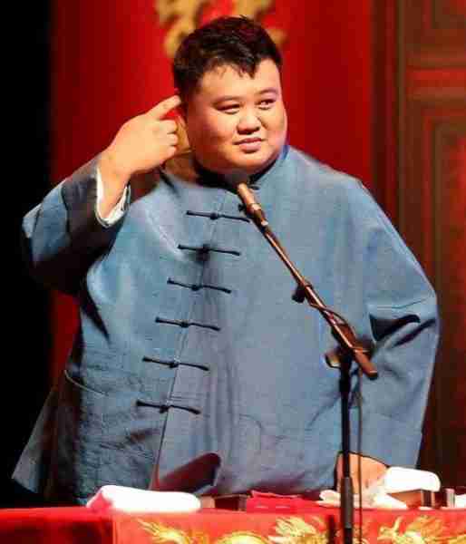 他是岳云鹏黄金搭档,5登央视春晚,养了大象10年,如今年薪百万(郭德纲于谦最新相声2024)-第7张图片-九妖电影 他是岳云鹏黄金搭档,5登央视春晚,养了大象10年,如今年薪百万(郭德纲于谦最新相声2024)-第7张图片-九妖电影
