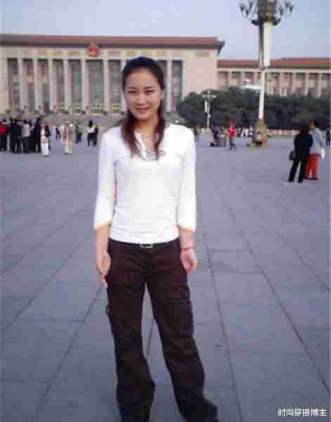 原来“贾玲”只是艺名知道她的真名后，网友大喊：不改早火了（贾玲的真名字）-第2张图片-九妖电影