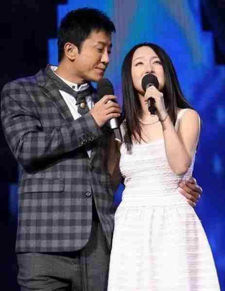 他曾8次登上春晚,却因“作死”锒铛入狱,如今54岁无人过问(经常参加春晚的小品明星)-第15张图片-九妖电影 他曾8次登上春晚,却因“作死”锒铛入狱,如今54岁无人过问(经常参加春晚的小品明星)-第15张图片-九妖电影