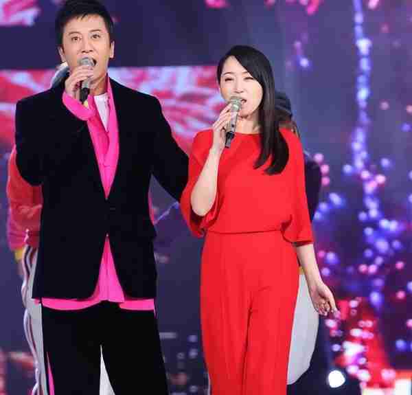 他曾8次登上春晚,却因“作死”锒铛入狱,如今54岁无人过问(经常参加春晚的小品明星)-第20张图片-九妖电影 他曾8次登上春晚,却因“作死”锒铛入狱,如今54岁无人过问(经常参加春晚的小品明星)-第20张图片-九妖电影