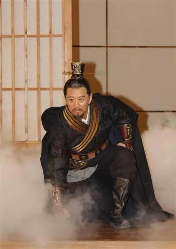 原来他们居然是亲生父子！我不会是最后一个知道的吧？（亲生父子能脱离关系吗）-第26张图片-九妖电影