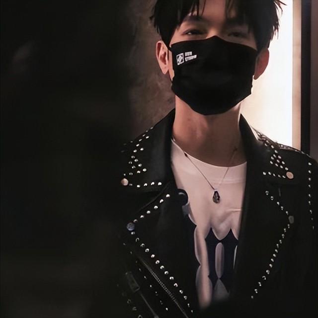 原来她就是陈楚生妻子,终于藏不住了,难怪为她不惜得罪全世界(陈楚生妻子是哪里人)-第10张图片-九妖电影 原来她就是陈楚生妻子,终于藏不住了,难怪为她不惜得罪全世界(陈楚生妻子是哪里人)-第10张图片-九妖电影