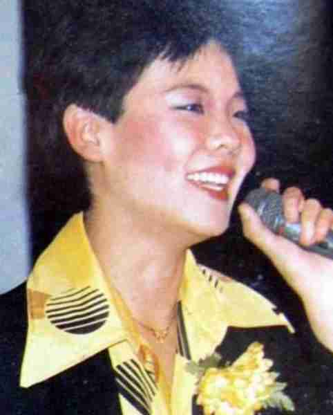 原来她已离世25年!23岁登春晚一夜成名,却因一个巴掌付出生命_1(原来她已离世)-第19张图片-九妖电影 原来她已离世25年!23岁登春晚一夜成名,却因一个巴掌付出生命_1(原来她已离世)-第19张图片-九妖电影