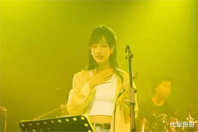 原来她早已离世！一生亮相7次，39岁患癌，40岁跌倒去世令人惋惜（原来她早已离世小说全文阅读无弹窗）-第27张图片-九妖电影
