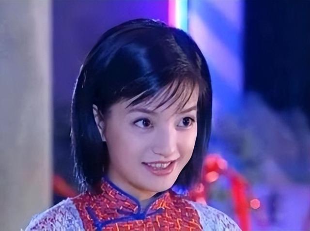 又500万被冻结！从爆红到人人喊打，当年赵薇因一个举动惨遭封杀（赵薇6000万30亿）-第17张图片-九妖电影
