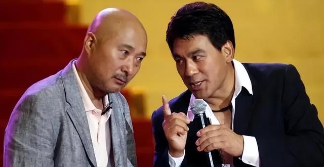 倪萍送陈佩斯一捆大葱,曝1998春晚朱时茂掉麦导演吓得血压飙升(倪萍大姐)-第4张图片-九妖电影 倪萍送陈佩斯一捆大葱,曝1998春晚朱时茂掉麦导演吓得血压飙升(倪萍大姐)-第4张图片-九妖电影
