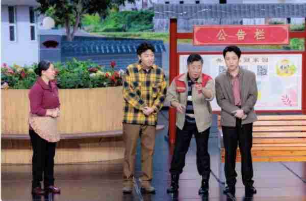 元宵晚会：小品打脸「春晚」，杂技是亮点，万茜刘惜君美翻了（万茜春晚小品搭档）-第1张图片-九妖电影