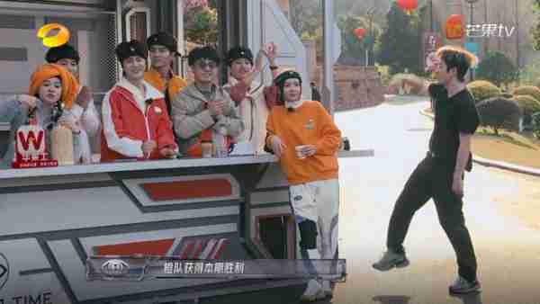 全员加速中对战季：原以为是花瓶，没想到是MVP，于文文一战封神（全员加速中刘雯）-第4张图片-九妖电影
