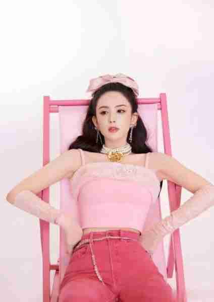 古力娜扎大胆挑战“金丝裙”，化身妖艳舞娘，这颜值和身材绝了！（古力娜扎仙女裙）-第52张图片-九妖电影