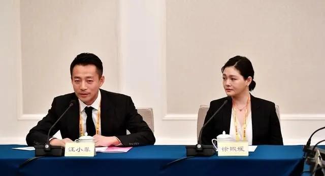 台媒解析:为何张兰公然拍电梯照影射具俊晔,大S却不敢言语(张兰怎么回事)-第5张图片-九妖电影 台媒解析:为何张兰公然拍电梯照影射具俊晔,大S却不敢言语(张兰怎么回事)-第5张图片-九妖电影