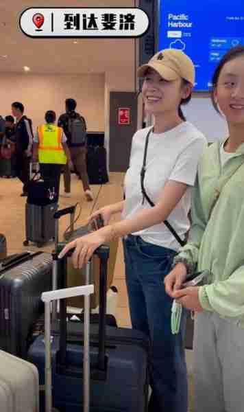 叶一茜出国为女儿庆祝16岁生日，森碟打网球比赛，晒得比田亮还黑（叶一茜的）-第3张图片-九妖电影