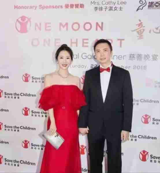 吃瓜，还得看金融大佬和当红女星（金融大佬sx是谁）-第24张图片-九妖电影