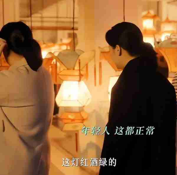 同样是演“美貌残废人”，对比周雨彤与钟楚曦，差距就出来了（周雨彤和谁像）-第7张图片-九妖电影