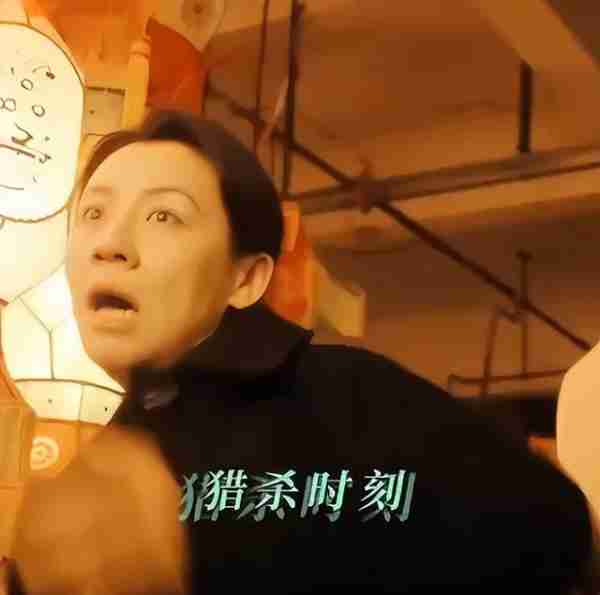 同样是演“美貌残废人”，对比周雨彤与钟楚曦，差距就出来了（周雨彤和谁像）-第11张图片-九妖电影