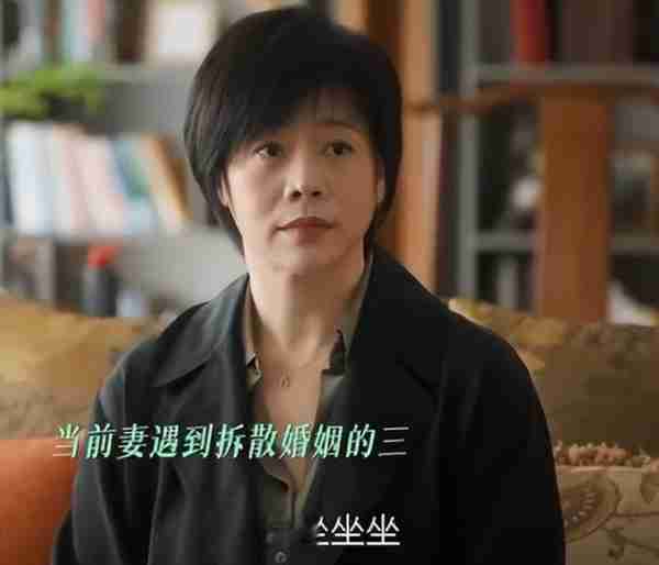 同样是演“美貌残废人”，对比周雨彤与钟楚曦，差距就出来了（周雨彤和谁像）-第22张图片-九妖电影