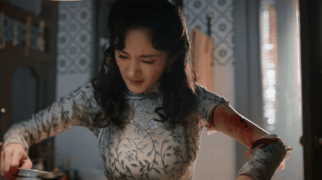 同样是演女特务，王鸥和杨幂一比，我才知道：什么是老天爷赏饭吃（王鸥和杨幂的对比）-第25张图片-九妖电影