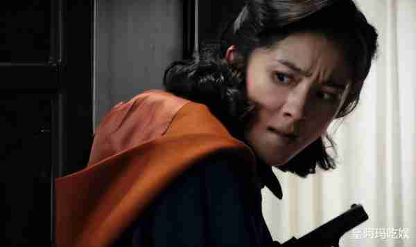同样是演女特工，把杨幂和王鸥放一起对比，谁输谁赢一目了然（杨幂王鸥同台过吗）-第4张图片-九妖电影