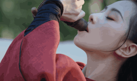 同样演“吃盒饭”，把阮经天、海清和刘涛放在一起看，高下立判（海清演的张桂梅的那个电影叫什么名字）-第5张图片-九妖电影
