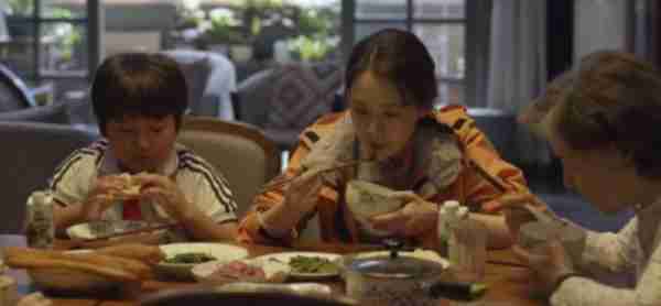 同样演“吃盒饭”，把阮经天、海清和刘涛放在一起看，高下立判（海清演的张桂梅的那个电影叫什么名字）-第15张图片-九妖电影