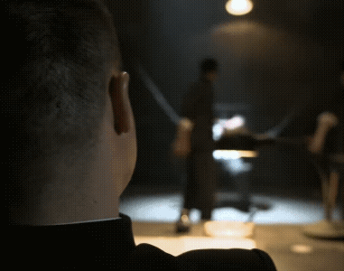 同样演“女特务”，把杨幂和王鸥的演技做比较，差别就出来了（杨幂跟王鸥）-第20张图片-九妖电影