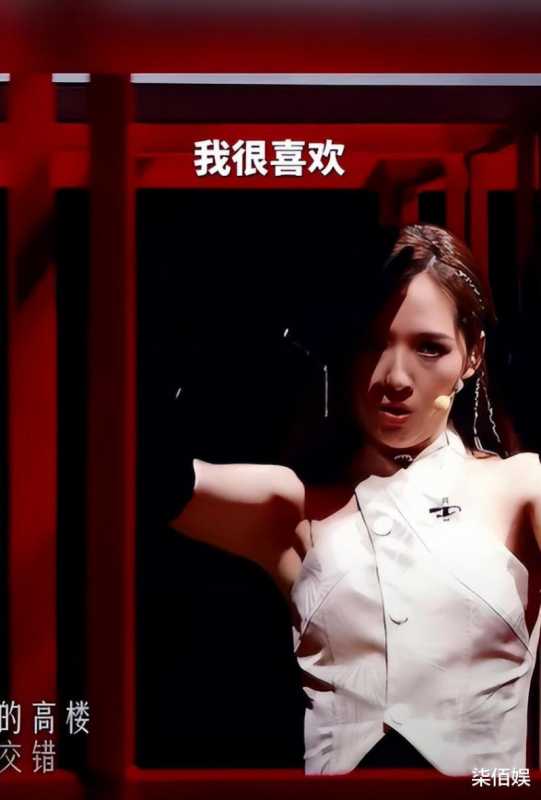 向佐晒三代同框，2岁儿子太像妈长成男版郭碧婷，向太无滤镜原图罕曝光（向佐三年前追过郭碧婷）-第11张图片-九妖电影