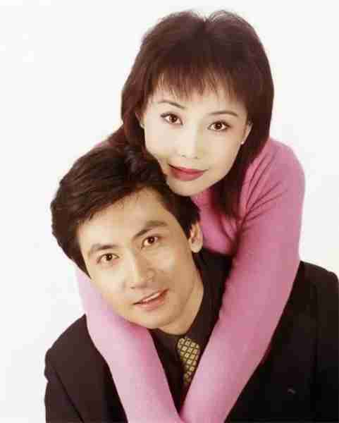 出道36年不温不火，老婆却靠一首歌吃一辈子，如今成春晚常客（老婆是什么歌）-第16张图片-九妖电影