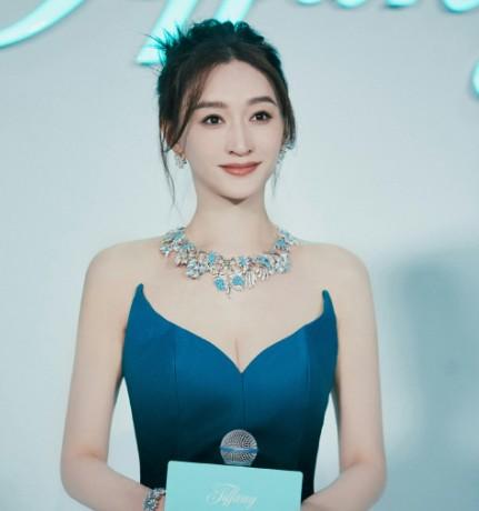 善恶终有报，47岁的“纯欲女神”李小冉，走上了另一条路！（李小冉官方）-第2张图片-九妖电影