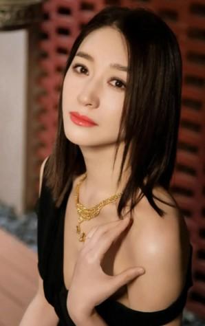 善恶终有报，47岁的“纯欲女神”李小冉，走上了另一条路！（李小冉官方）-第5张图片-九妖电影