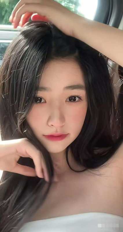 前《青春有你》成员黄一鸣未婚生女,孩子她爹竟是王思聪?(青春有你黄一鸣是安徽哪里人)-第2张图片-九妖电影 前《青春有你》成员黄一鸣未婚生女,孩子她爹竟是王思聪?(青春有你黄一鸣是安徽哪里人)-第2张图片-九妖电影