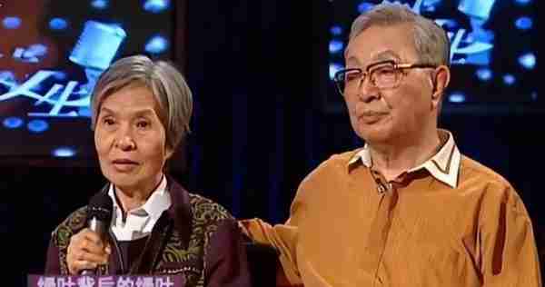 十登春晚的他晚年丧子，85岁患癌离世一年后，儿女为遗产对簿公堂（历年春晚被毙掉的小品）-第17张图片-九妖电影