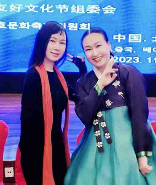 华语女歌手赵慧参加金龙迎盛世2024年春节联欢晚会荣获一等奖（华语女歌手赵慧参加金龙迎盛世的节目是什么）-第5张图片-九妖电影
