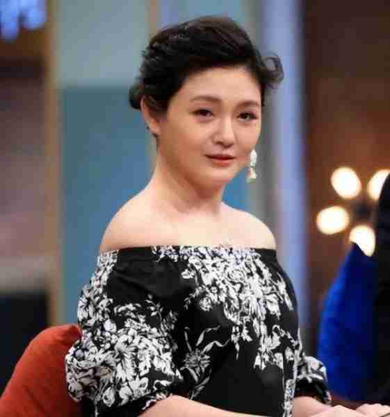 大S的子女痛失继承权,而更让人意外的是,张兰竟然放弃了对孙儿-第17张图片-九妖电影 大S的子女痛失继承权,而更让人意外的是,张兰竟然放弃了对孙儿-第17张图片-九妖电影