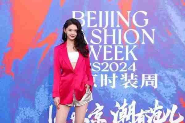 太讽刺，高亚麟出轨的女演员是公益大使，评论区骂声一片！-第15张图片-九妖电影