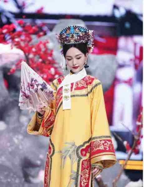 唐嫣参与综艺节目，古装造型出镜，又美又飒-第1张图片-九妖电影