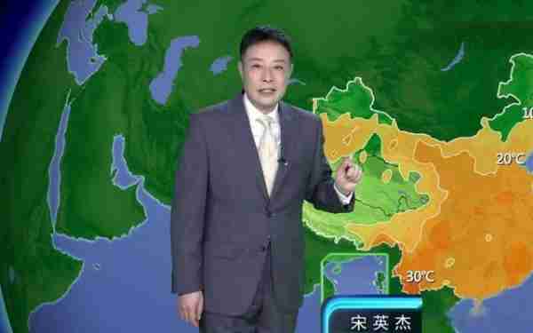 央视主持人李梓萌竟戴假发工作20年，摘下假发后网友都惊呆了！_1-第20张图片-九妖电影