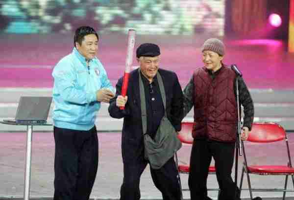 喜剧演员马旭东现身春晚彩排遭群嘲，郭德纲的话最终还是应验了-第1张图片-九妖电影