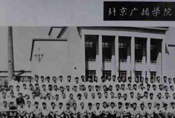 央视肖晓琳：退休5个月，在美国儿子家死去，临终26字遗言太深刻-第10张图片-九妖电影