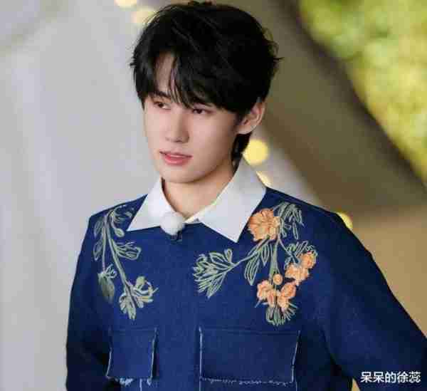 因“难看”出圈，第一期被夸的《奔跑吧》，第二期出了啥问题？-第1张图片-九妖电影