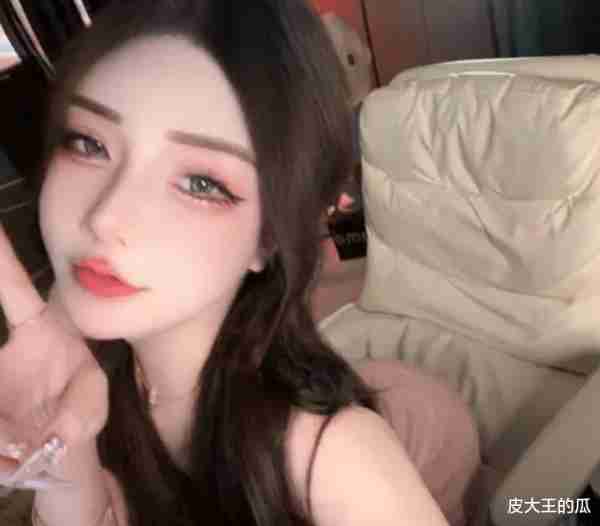 女主播开始明码标价？1万块可以玩一天，一次最少支付20天费用-第6张图片-九妖电影