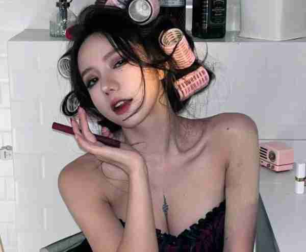 女主播透露结婚要求，只要满足一个条件，可以不要一分彩礼-第2张图片-九妖电影