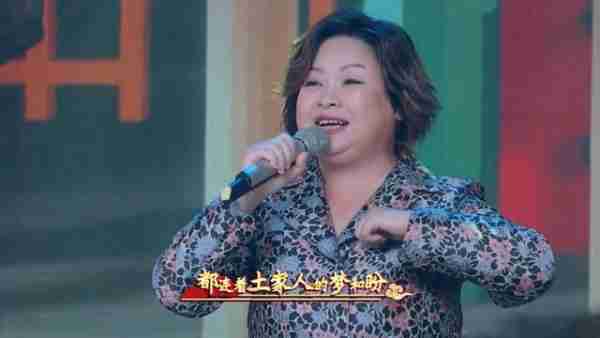 因演唱《山路十八弯》走红，三次登上春晚的李琼，如今销声匿迹-第2张图片-九妖电影