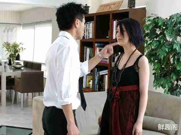 女助手出轨公司经理，聊天记录曝光，内容很露骨-第4张图片-九妖电影