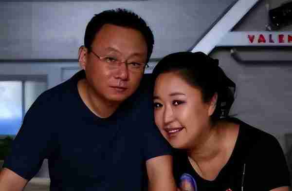 国家一级演员九次登春晚，为“红斑狼疮”妻子倾家荡产，满是辛酸_1-第22张图片-九妖电影