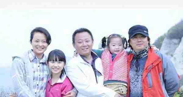 国家一级演员九次登春晚，为“红斑狼疮”妻子倾家荡产，满是辛酸_1-第28张图片-九妖电影