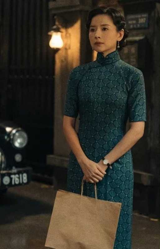 女演员长相有多重要？《群星闪耀时》季太太一亮相，才知道啥叫妩媚动人-第24张图片-九妖电影
