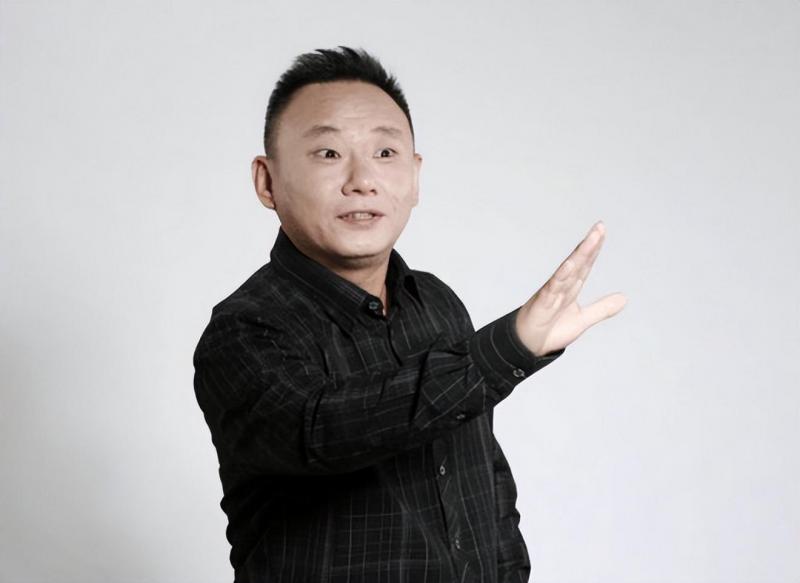 国家一级演员，10登春晚，陪妻子抗癌23年，倾家荡产依旧不离不弃_1-第11张图片-九妖电影