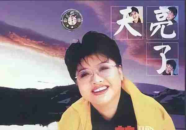 她“骗”了我们30年,韩红父亲原是家喻户晓的他,难怪都不敢得罪-第3张图片-九妖电影 她“骗”了我们30年,韩红父亲原是家喻户晓的他,难怪都不敢得罪-第3张图片-九妖电影