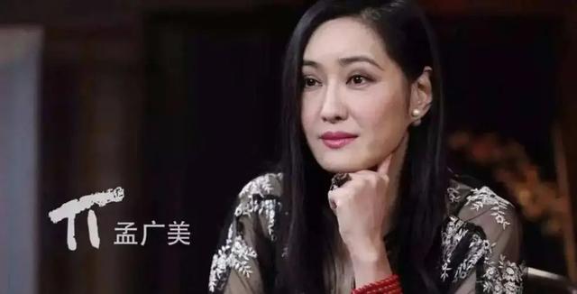 她凭借身材在大陆捞金,翻脸吐槽内地脏乱差,如今嫁入豪门当富婆-第26张图片-九妖电影 她凭借身材在大陆捞金,翻脸吐槽内地脏乱差,如今嫁入豪门当富婆-第26张图片-九妖电影