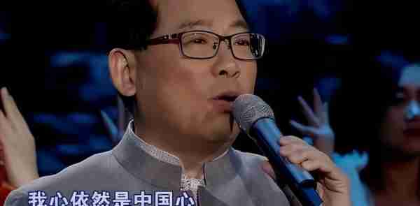 在春晚唱了一首歌，被封杀14年，今身价过亿，全部无偿捐献给祖国-第5张图片-九妖电影